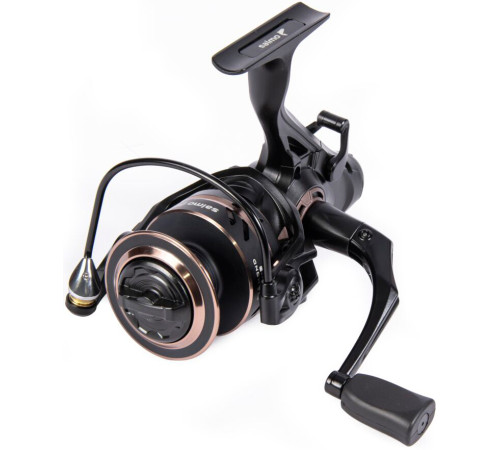 Катушка безынерционная с байтраннером Salmo Diamond Baitfeeder 6 3000BR